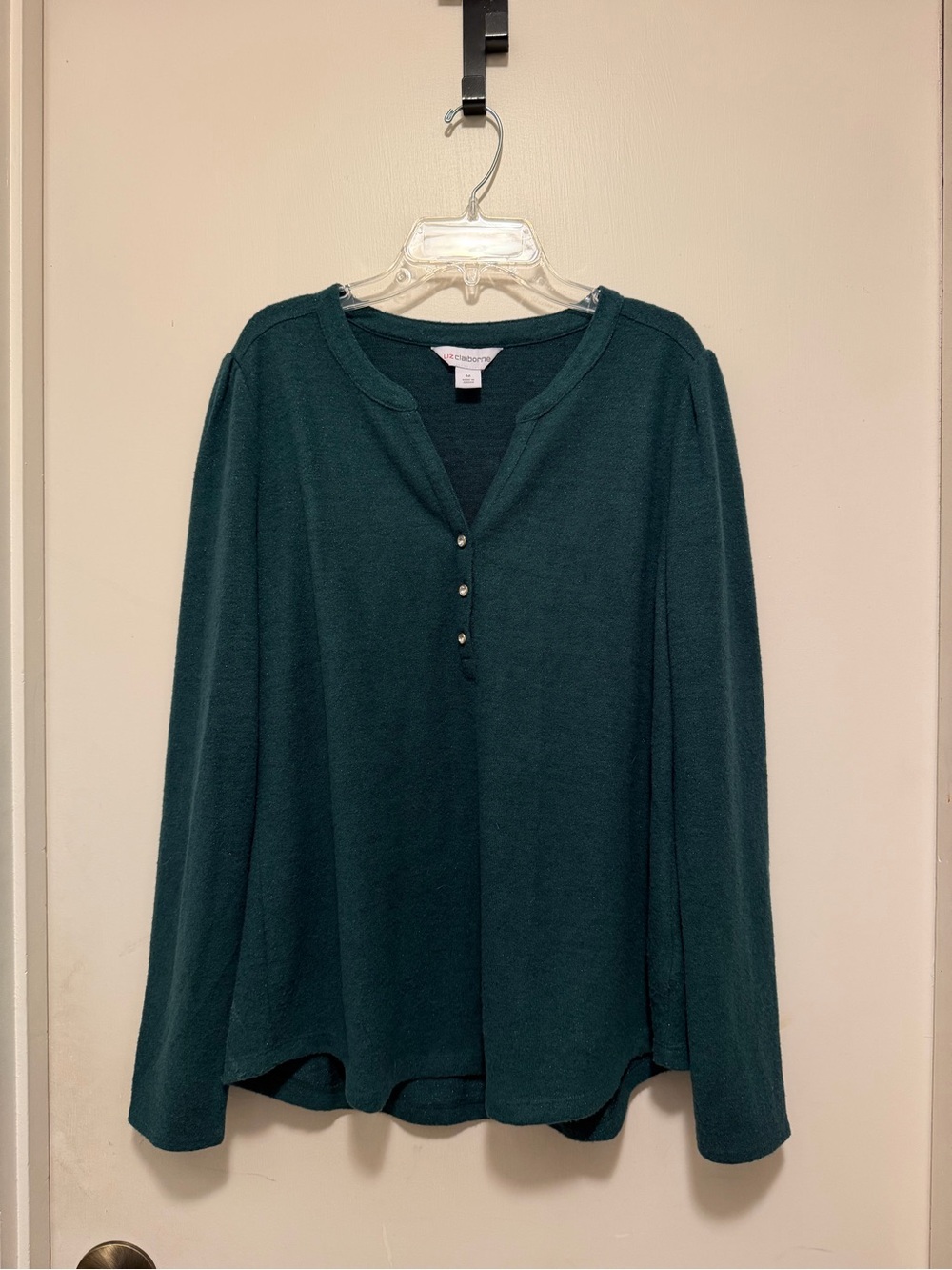 Liz Claiborne Deep Teal Long-Sleeve Henley Top - size Medium